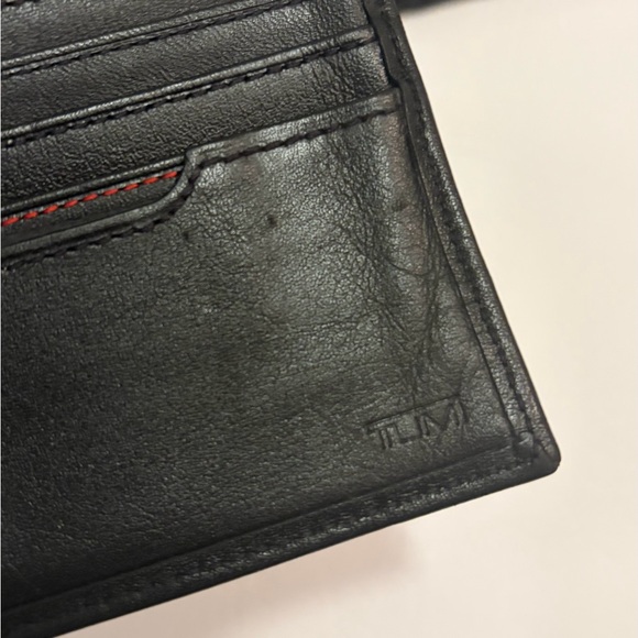 TUMI Men’s Delta RFID Global Removable Passcase ID Wallet Leather Black - Picture 8 of 16